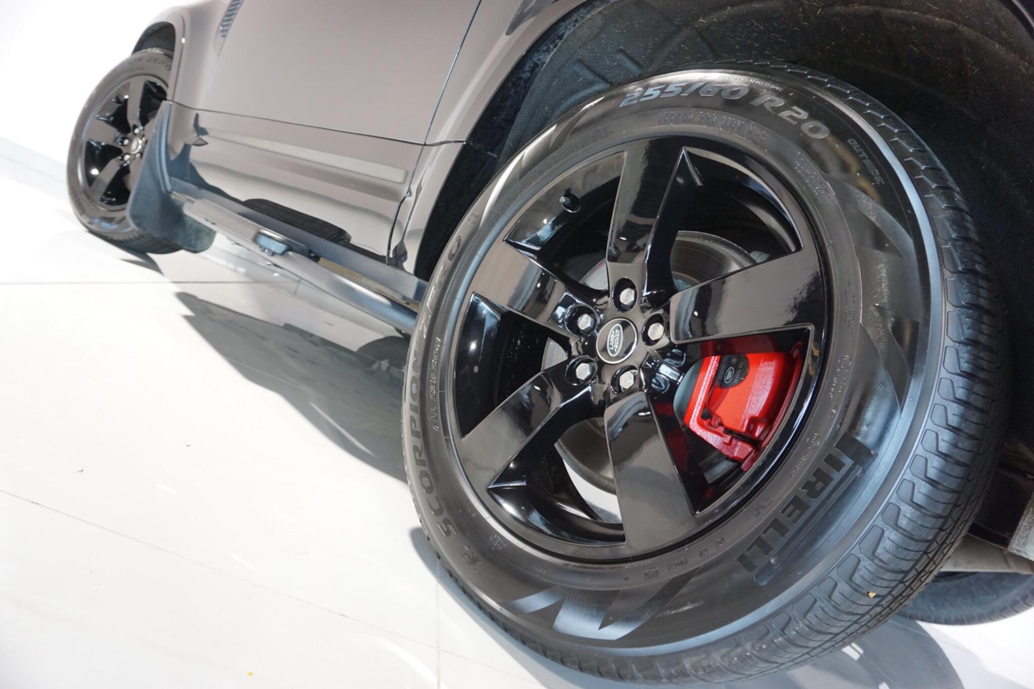 Land Rover Defender 90 3.0 D300 MHEV X-Dynamic HSE Hard Top SUV 3dr Diesel Auto 4WD SWB Euro 6 (s/s) (300 ps)